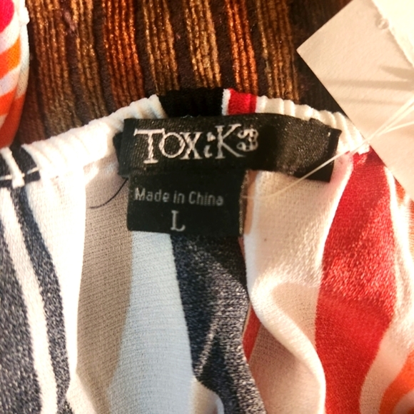 Jumper - Picture 2 of 3